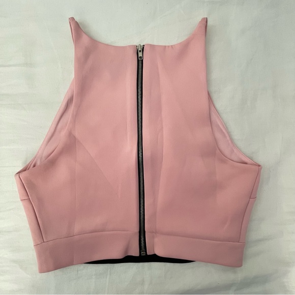 Timing Blush Crop Top - Picture 3 of 4